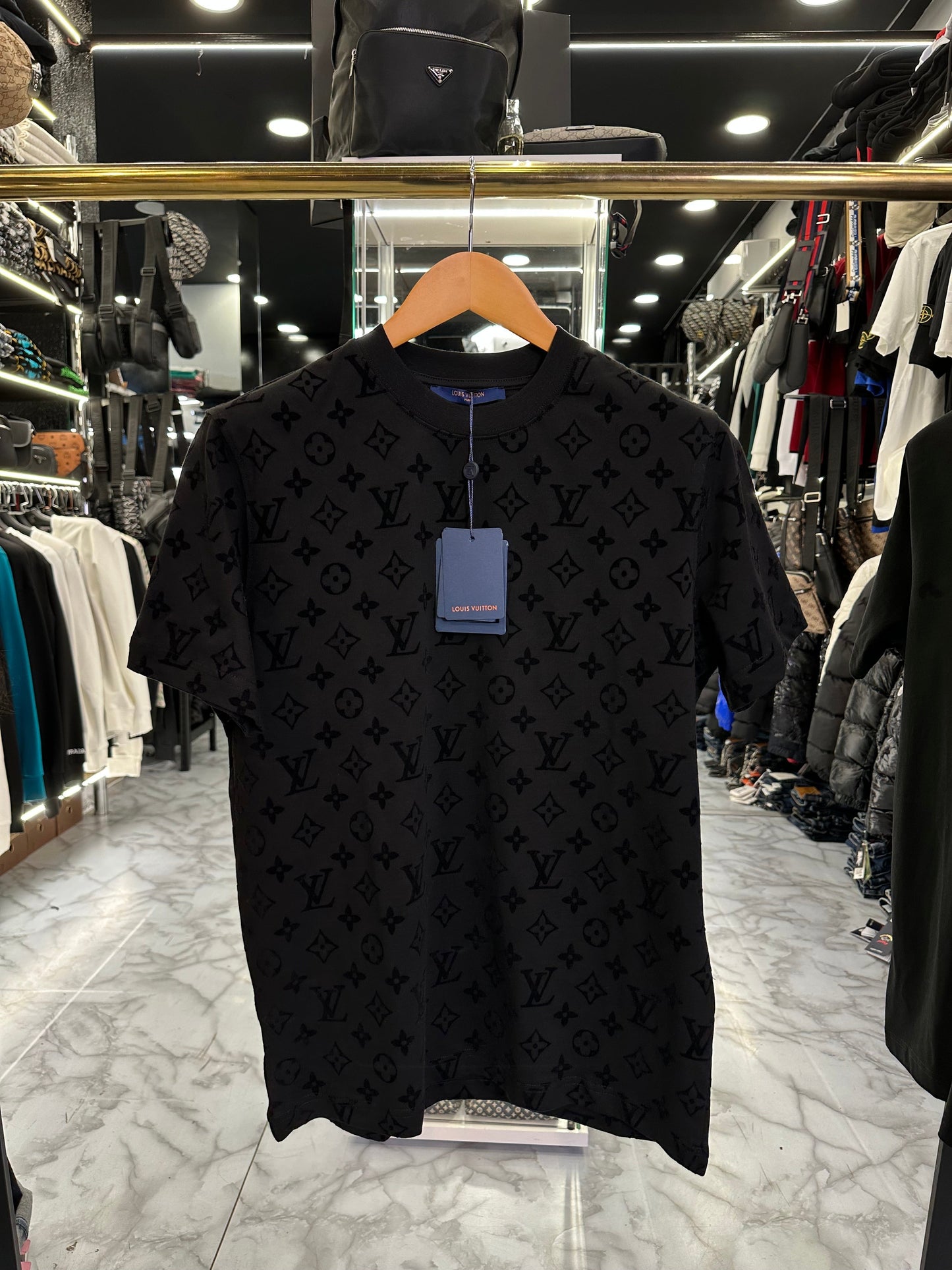 LOUIS VUITTON - T-SHIRT