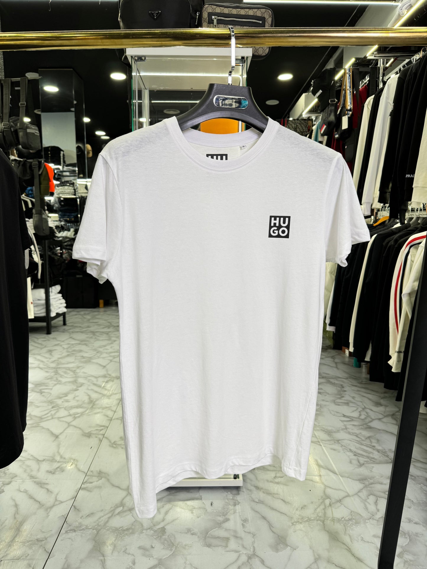 T-SHIRT - 3008