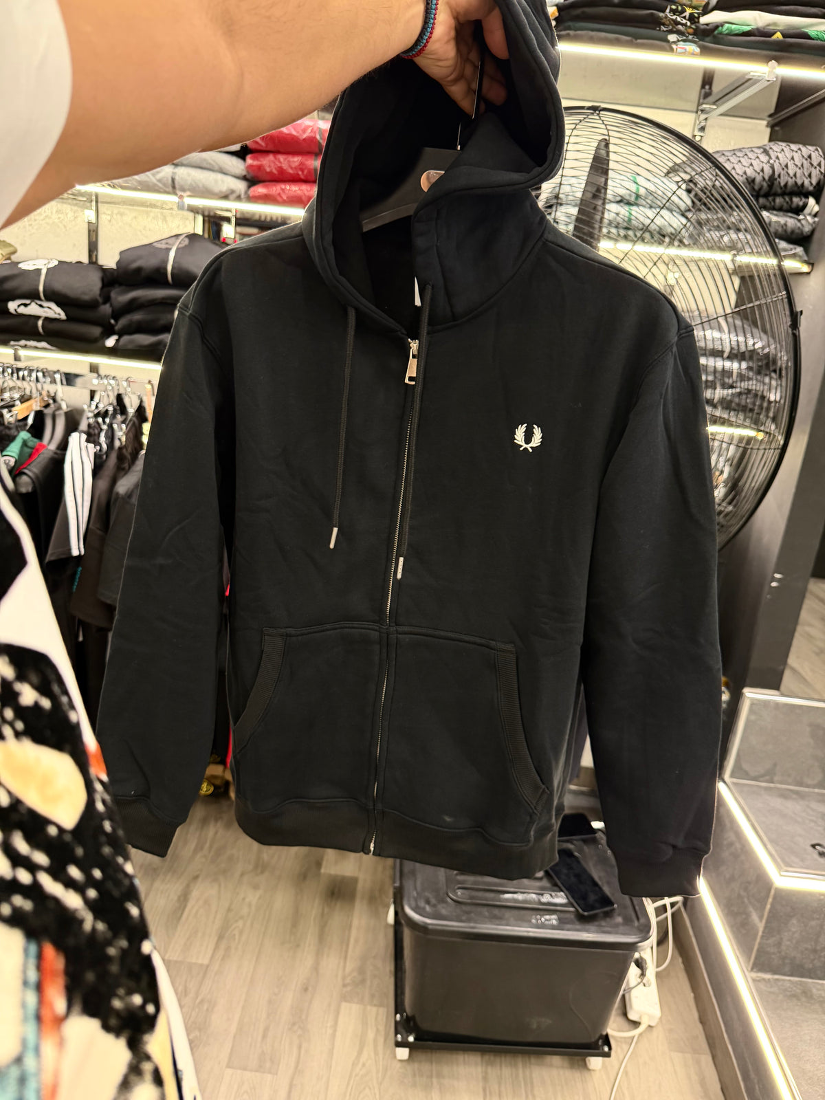 FRED PERRY - ZAKETA