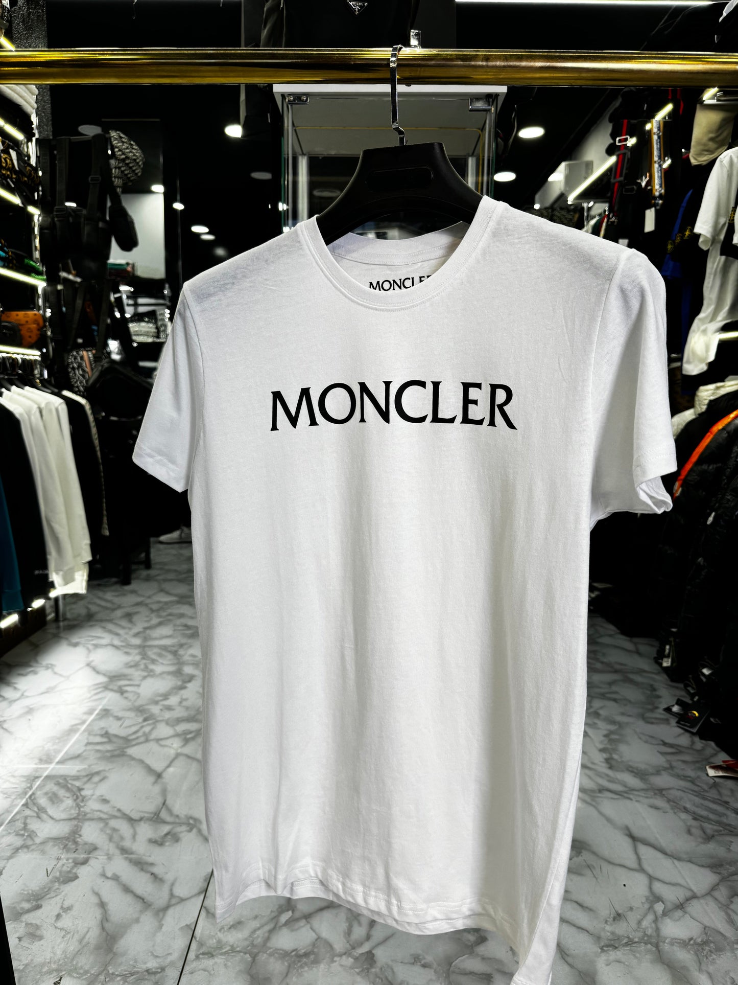 T-SHIRT - 049
