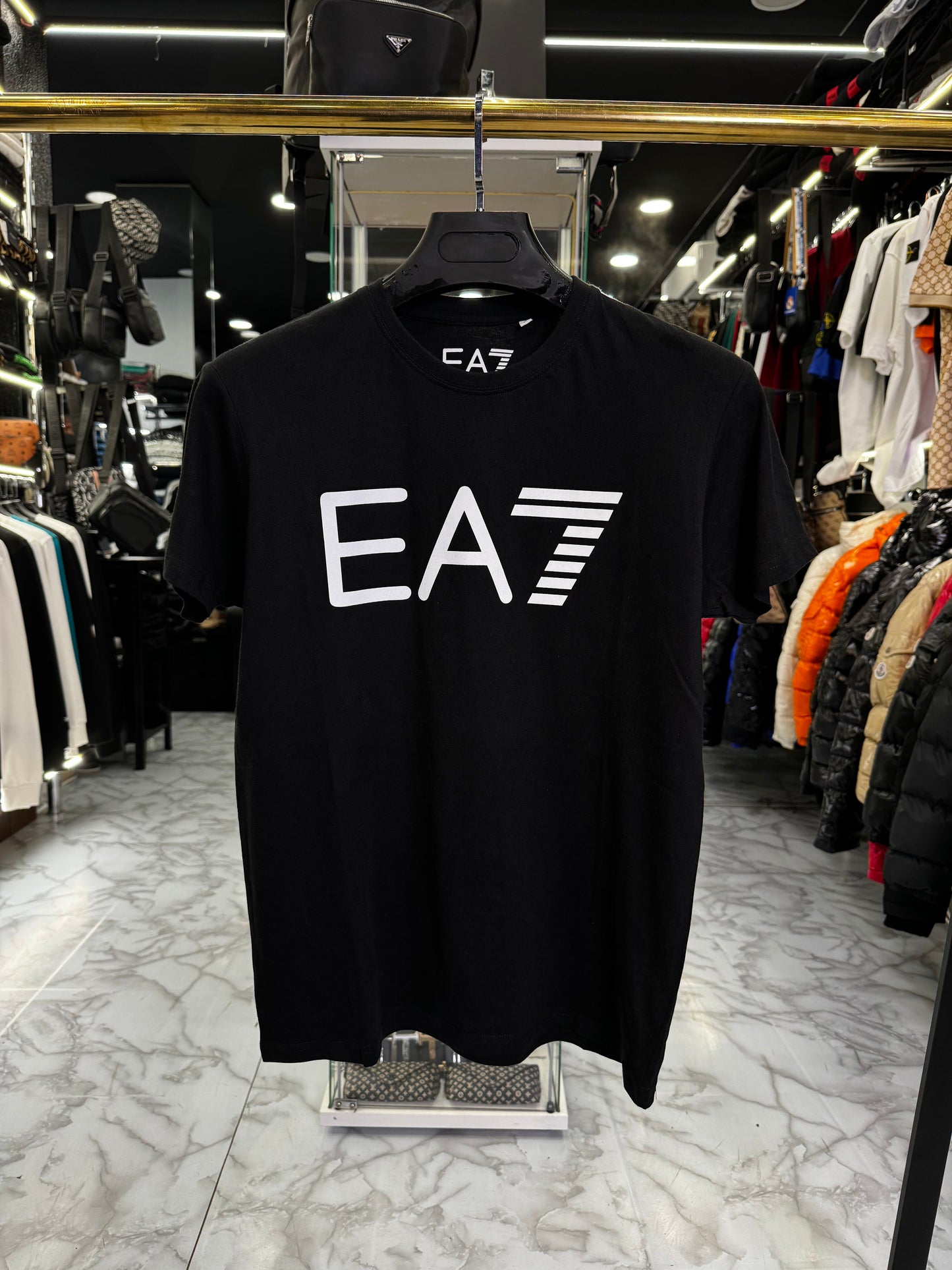 T-SHIRT - 03
