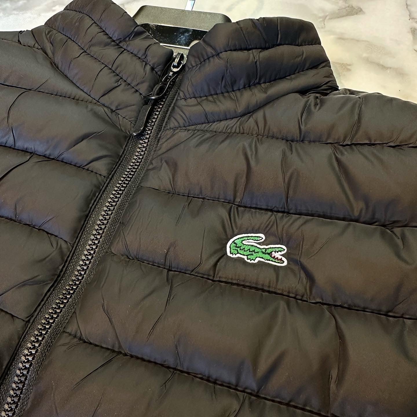 LACOSTE ΑΜΑΝΙΚΟ ΜΠΟΥΦΑΝ 2024