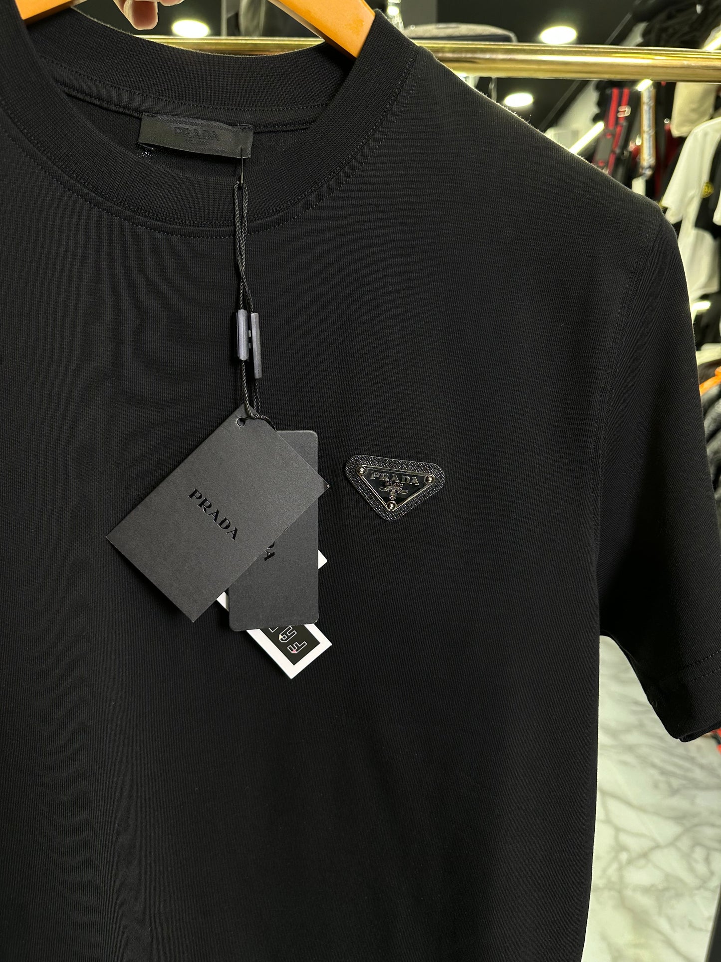 PRADA - T-SHIRT