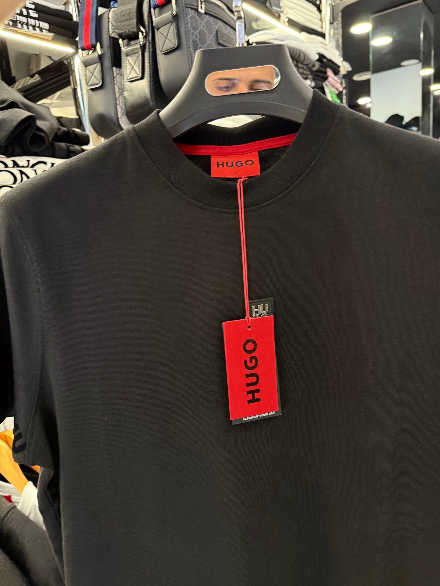 T-SHIRT - HUGO Offers