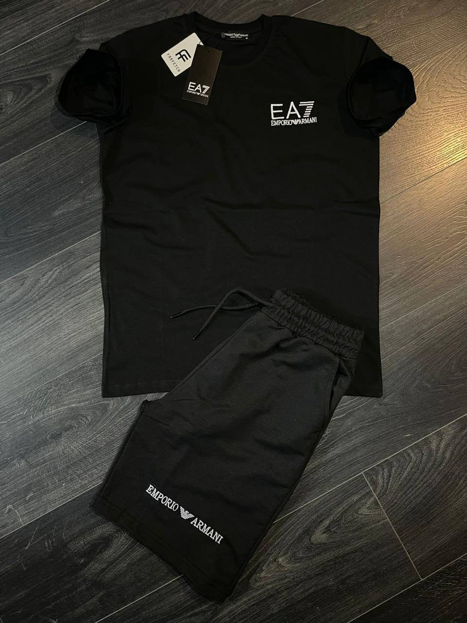 EMPORIO ARMANI SET SUMMER