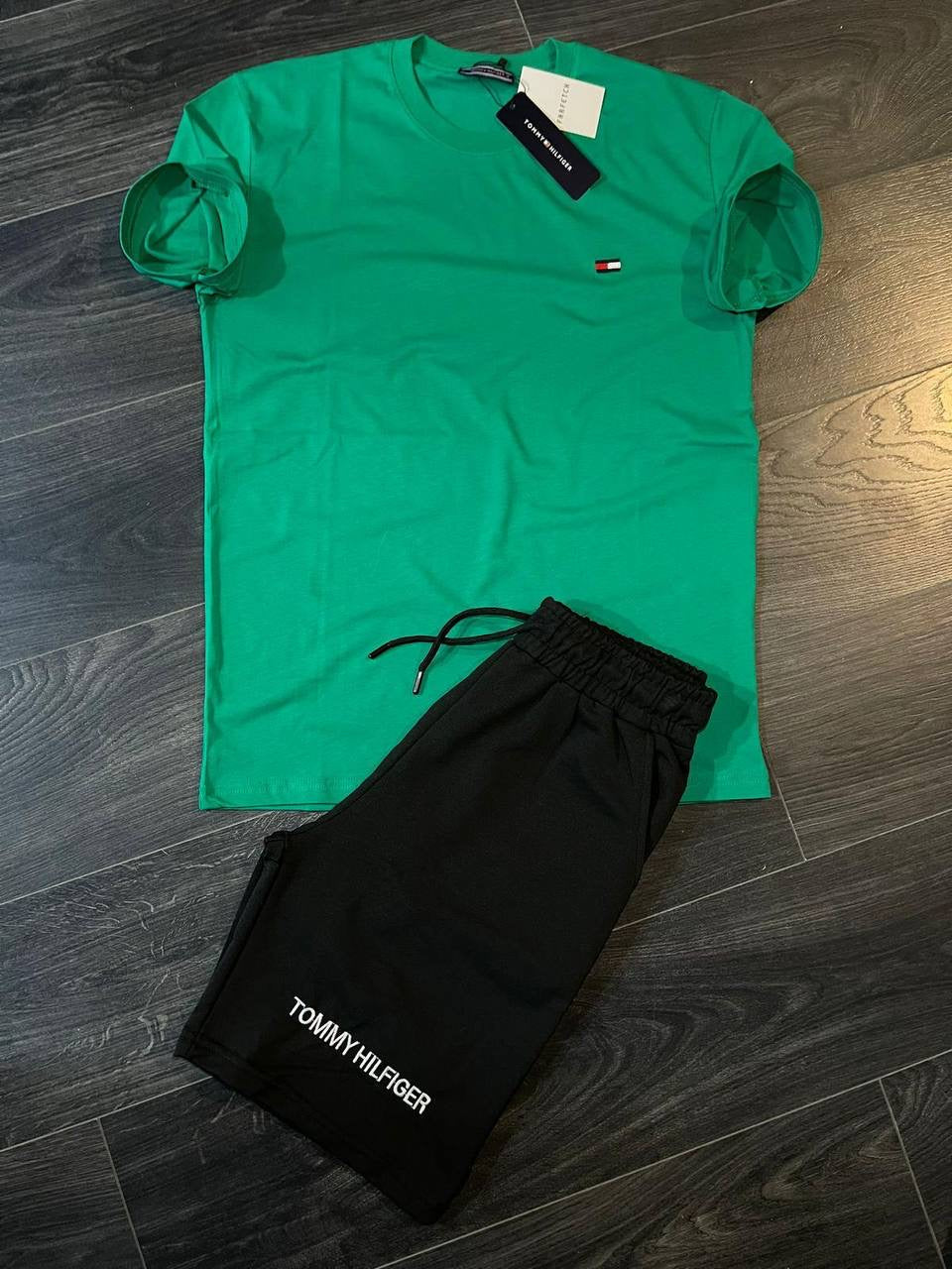 TOMMY SET SUMMER