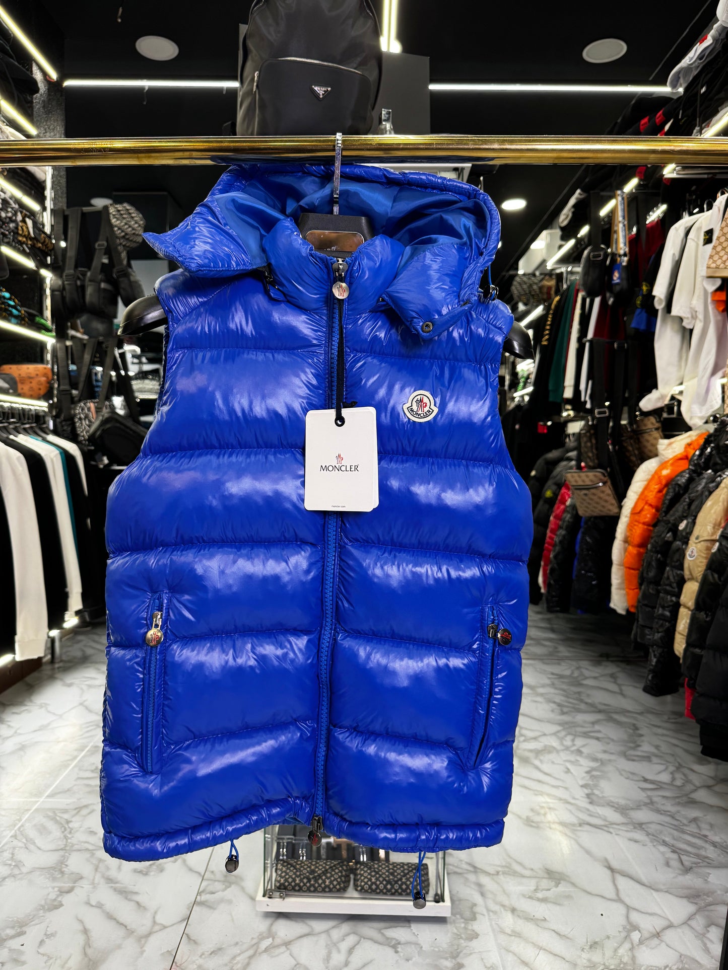 MONCLER - ΑΜΑΝΙΚΟ ΜΠΟΥΦΑΝ