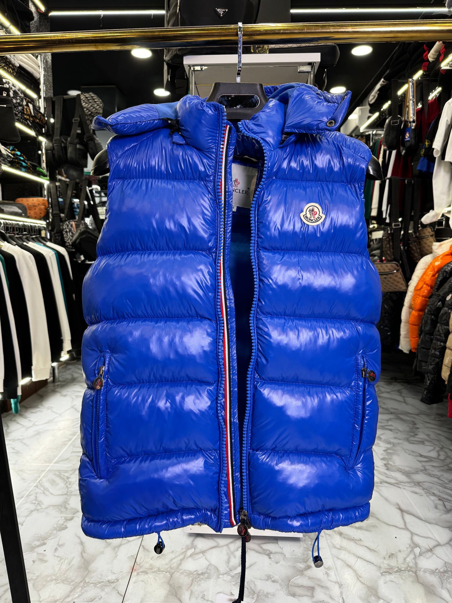 MONCLER - ΑΜΑΝΙΚΟ ΜΠΟΥΦΑΝ