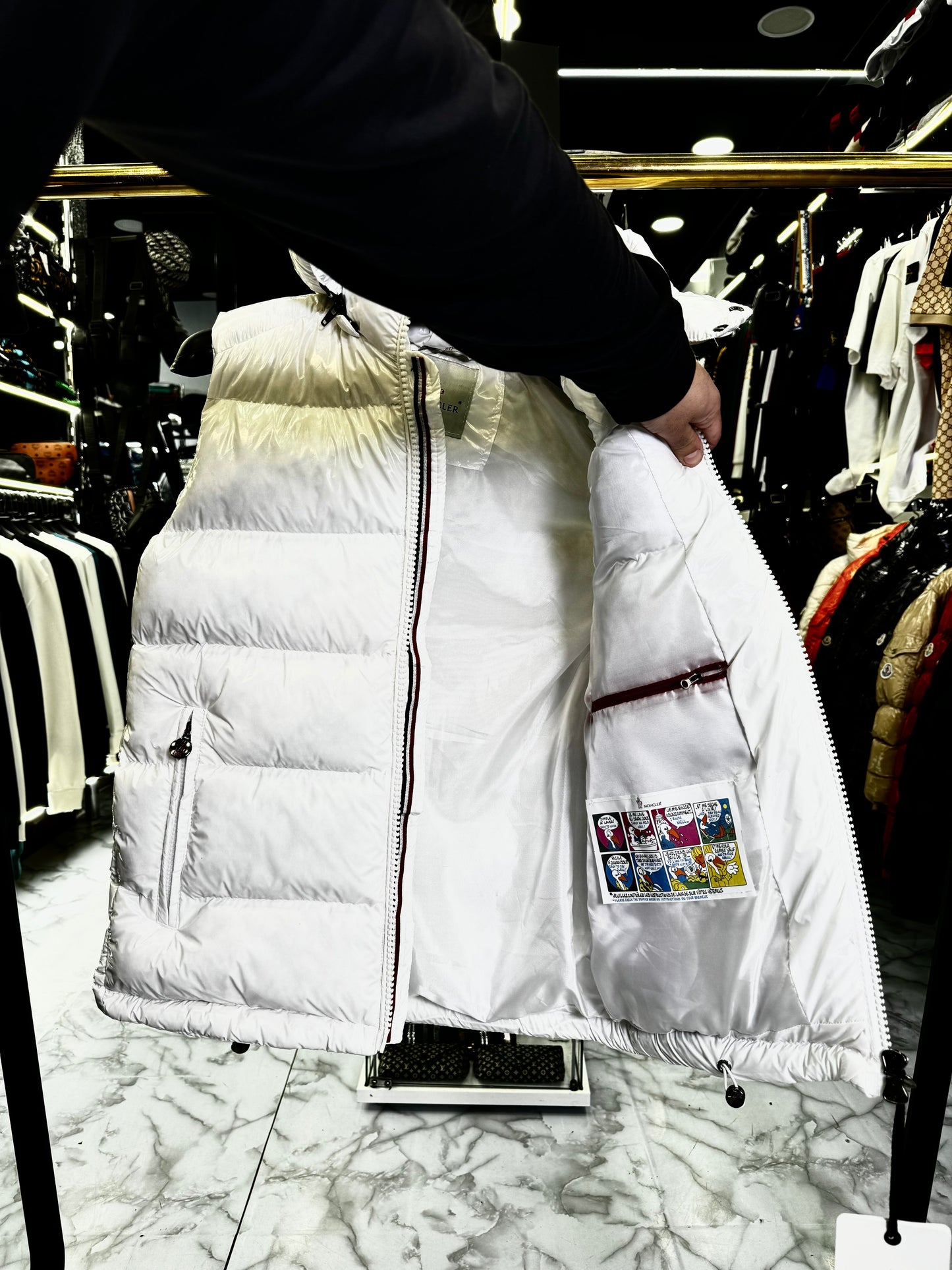 MONCLER - ΑΜΑΝΙΚΟ ΜΠΟΥΦΑΝ
