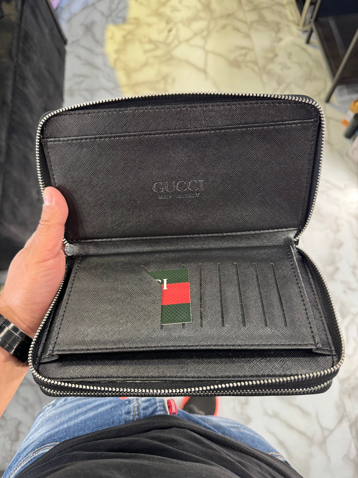 ΠΟΡΤΟΦΟΛΙ - GUCCI