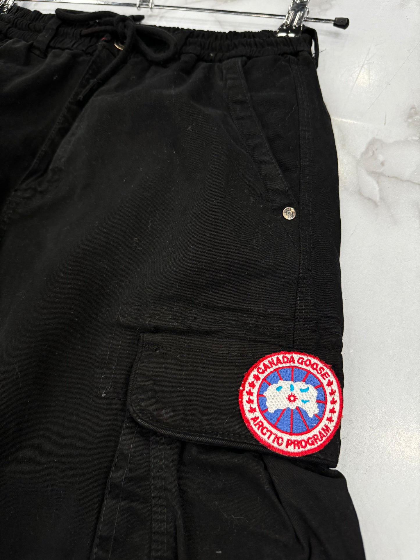 Cargo παντελόνι - Canada Goose 2025