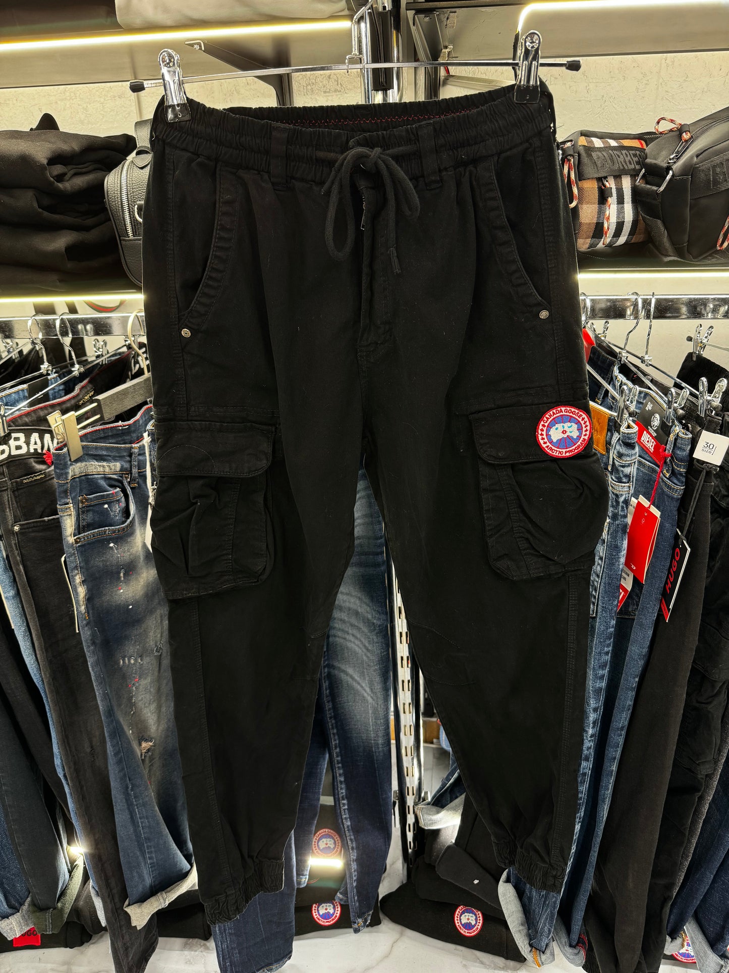 Cargo παντελόνι - Canada Goose 2025