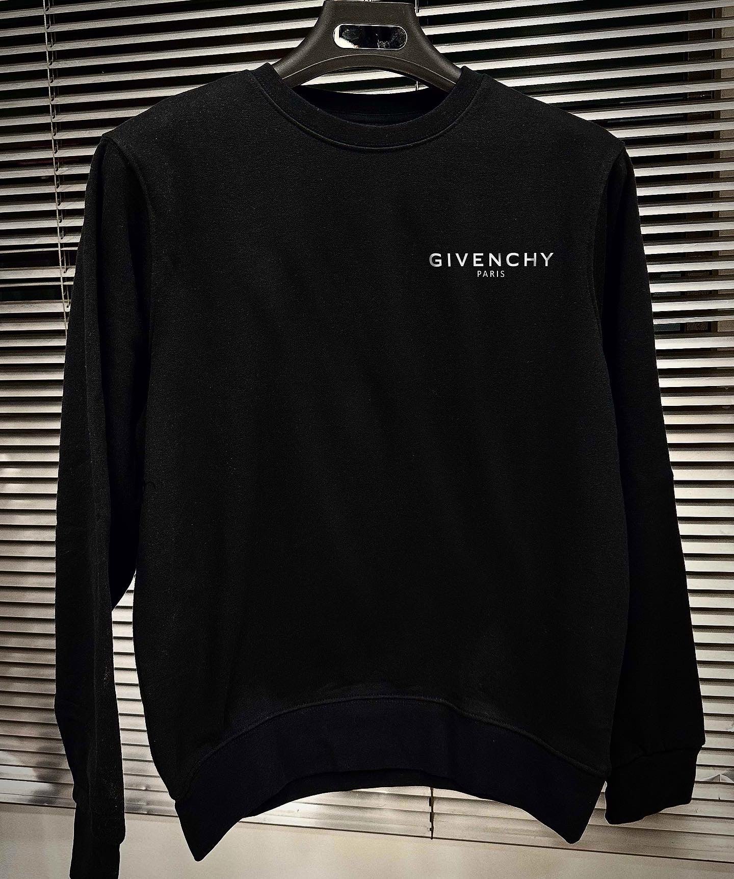 HOODIE - CODE 08