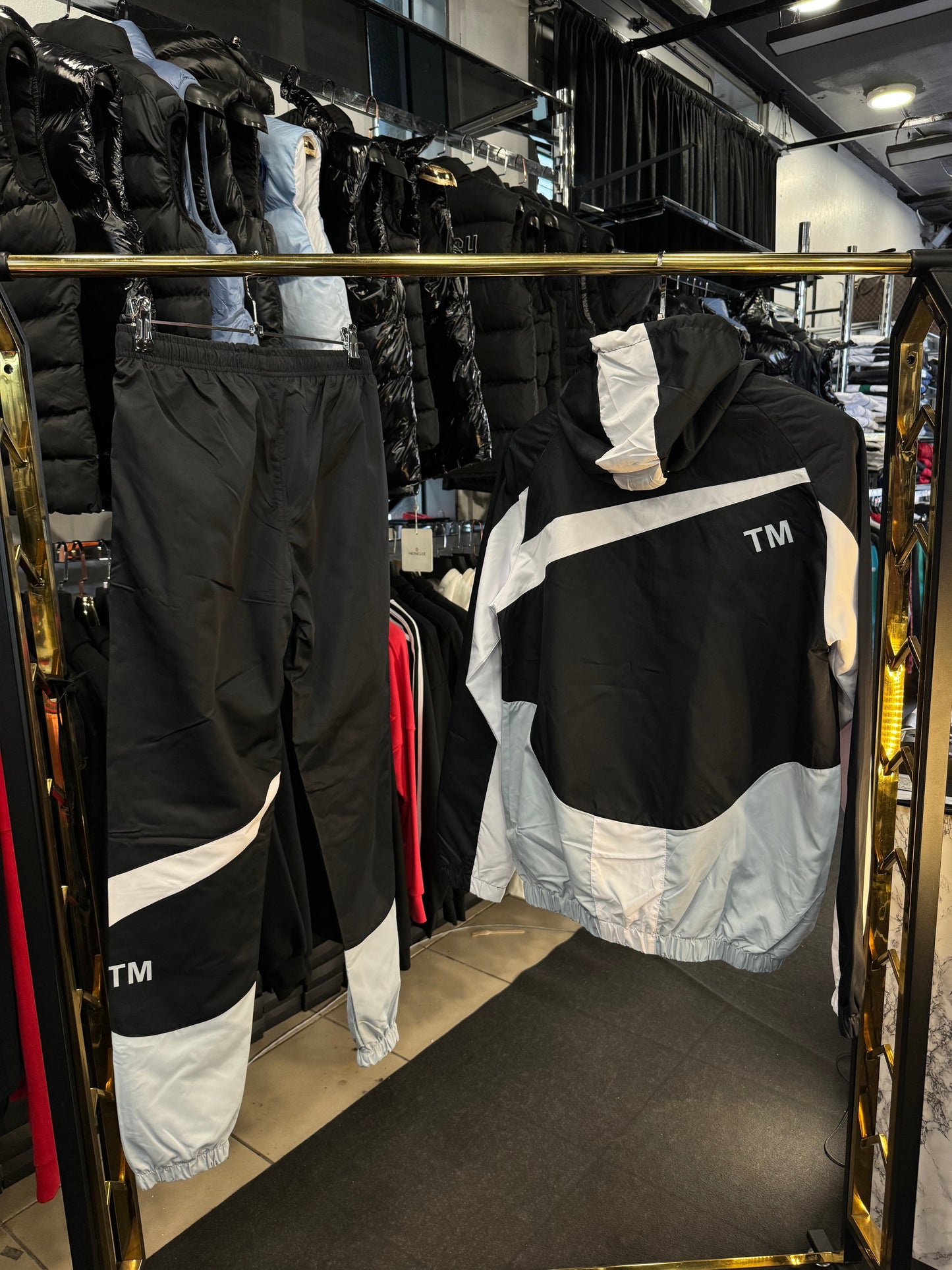 NIKE TM ΣΕΤ ΦΟΡΜΕΣ