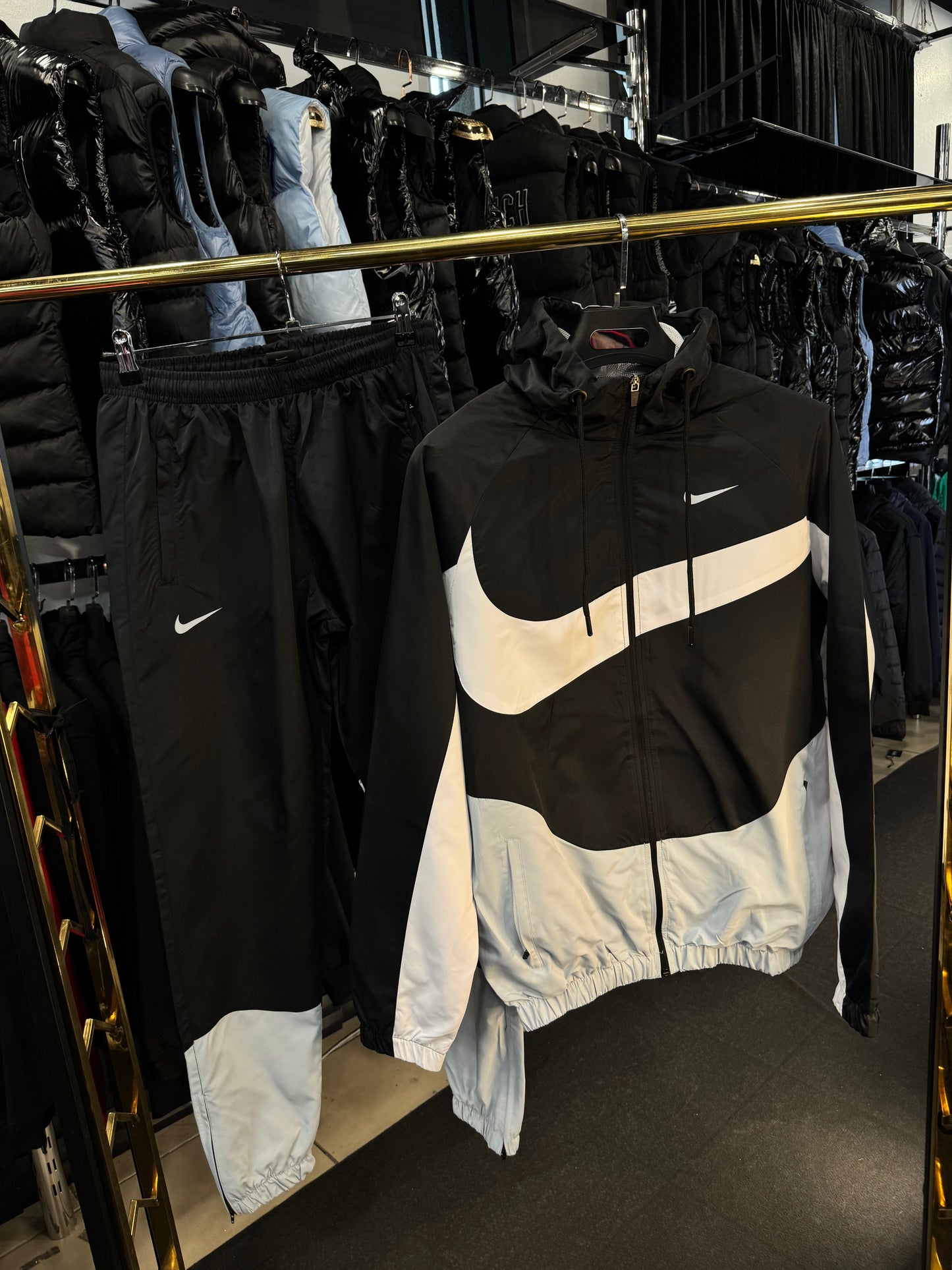 NIKE TM ΣΕΤ ΦΟΡΜΕΣ