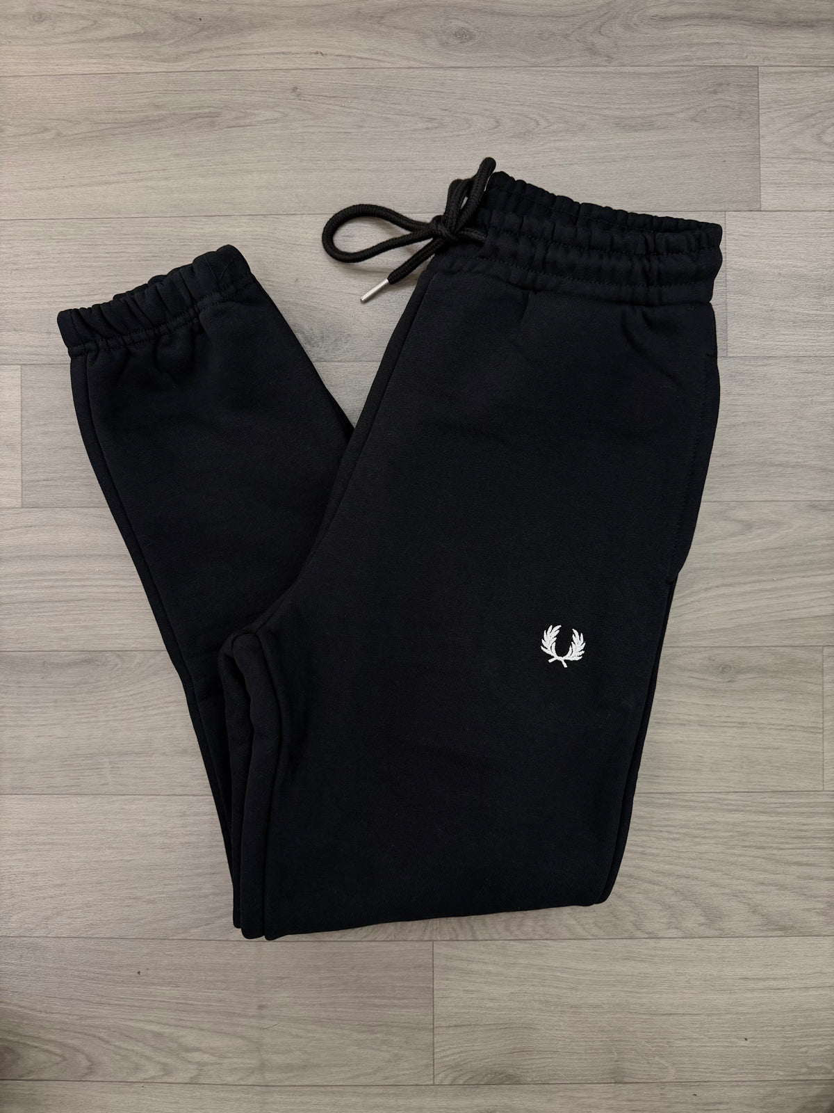 FRED PERRY - ΠΑΝΤΕΛΟΝΙ ΦΟΡΜΑΣ