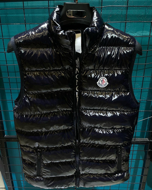 Moncler Αμάνικο Μπουφάν