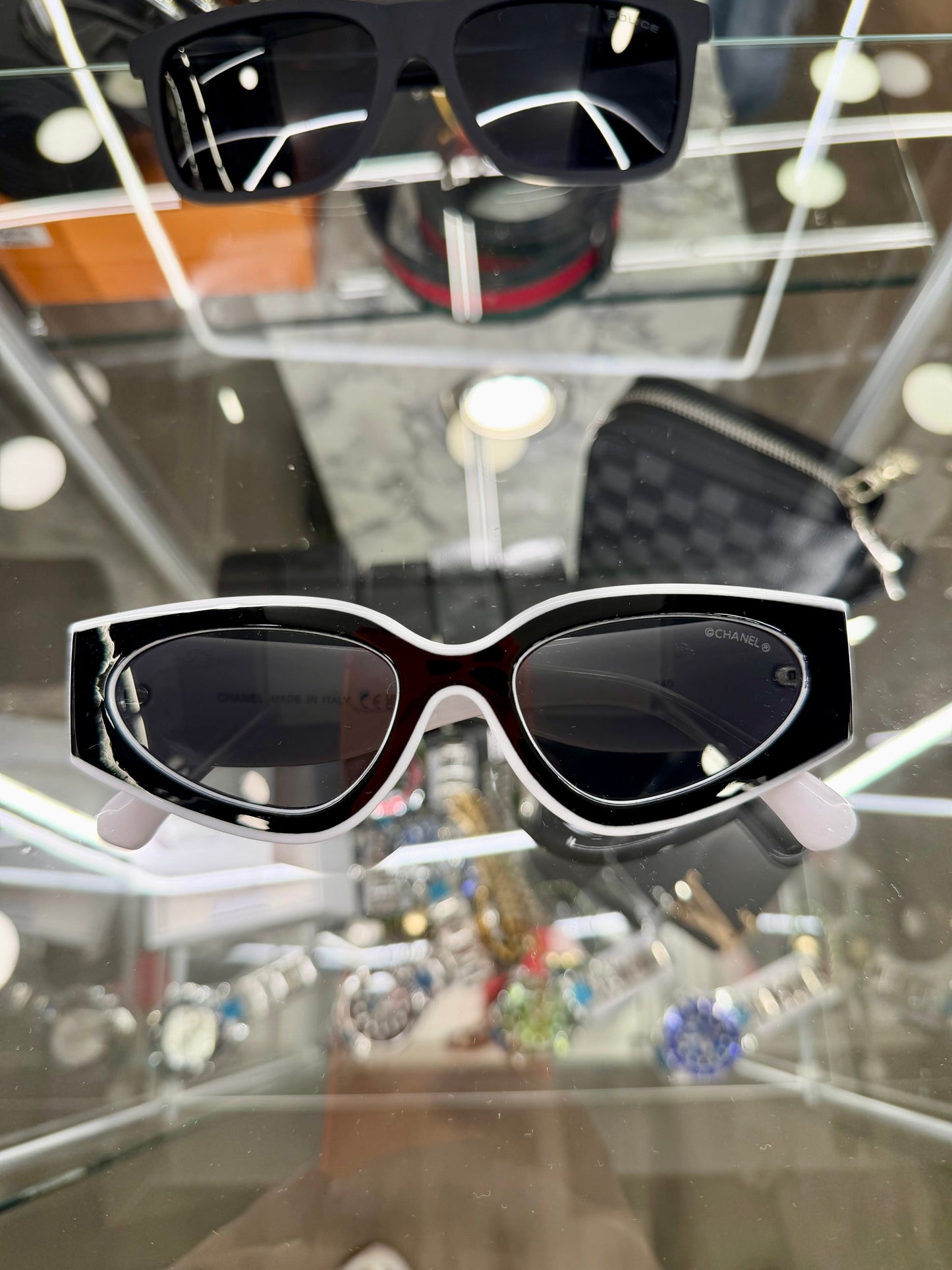 SUNGLASSES - CHANEL