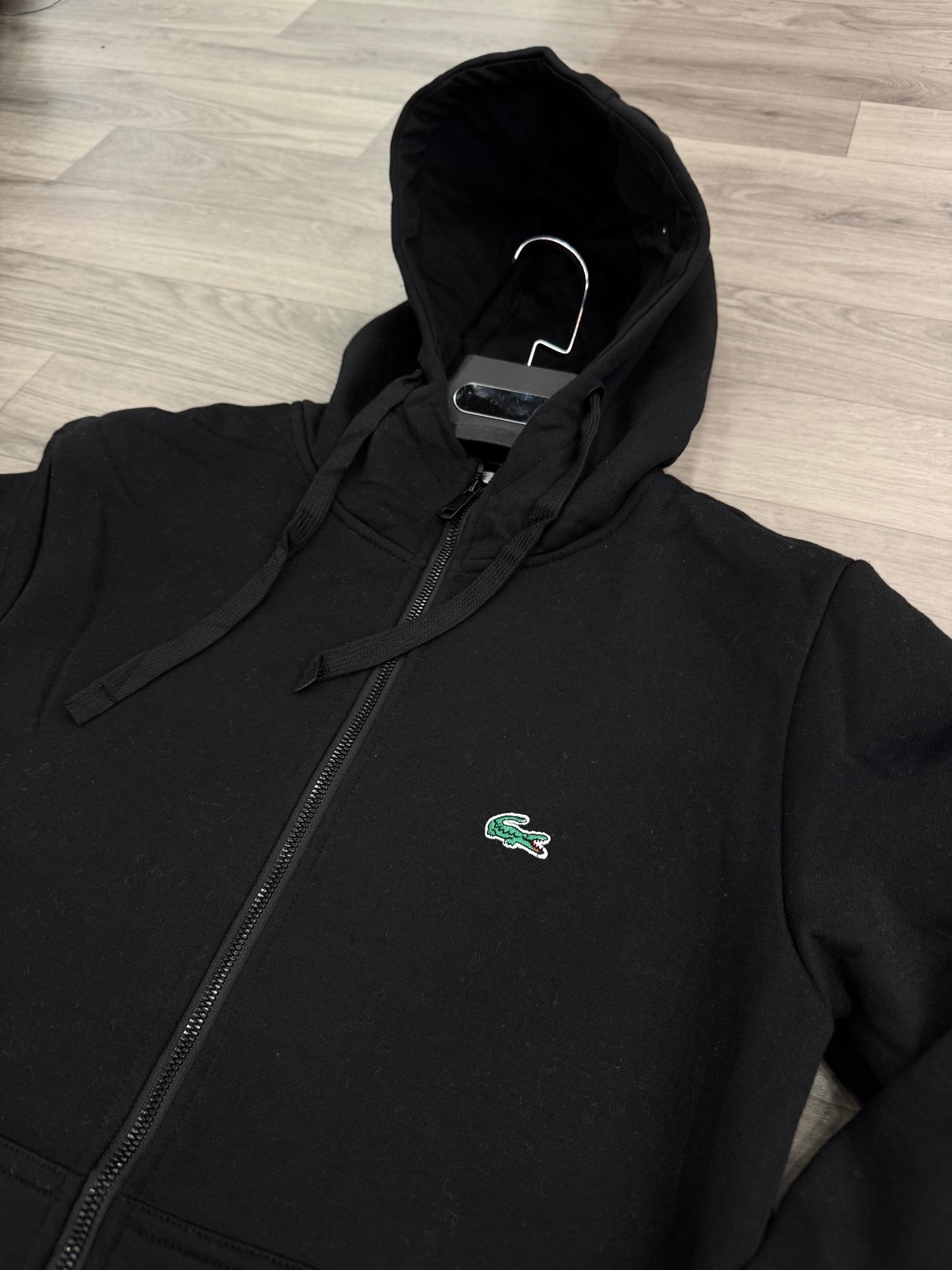 LACOSTE - ΣΕΤ ΦΟΡΜΕΣ
