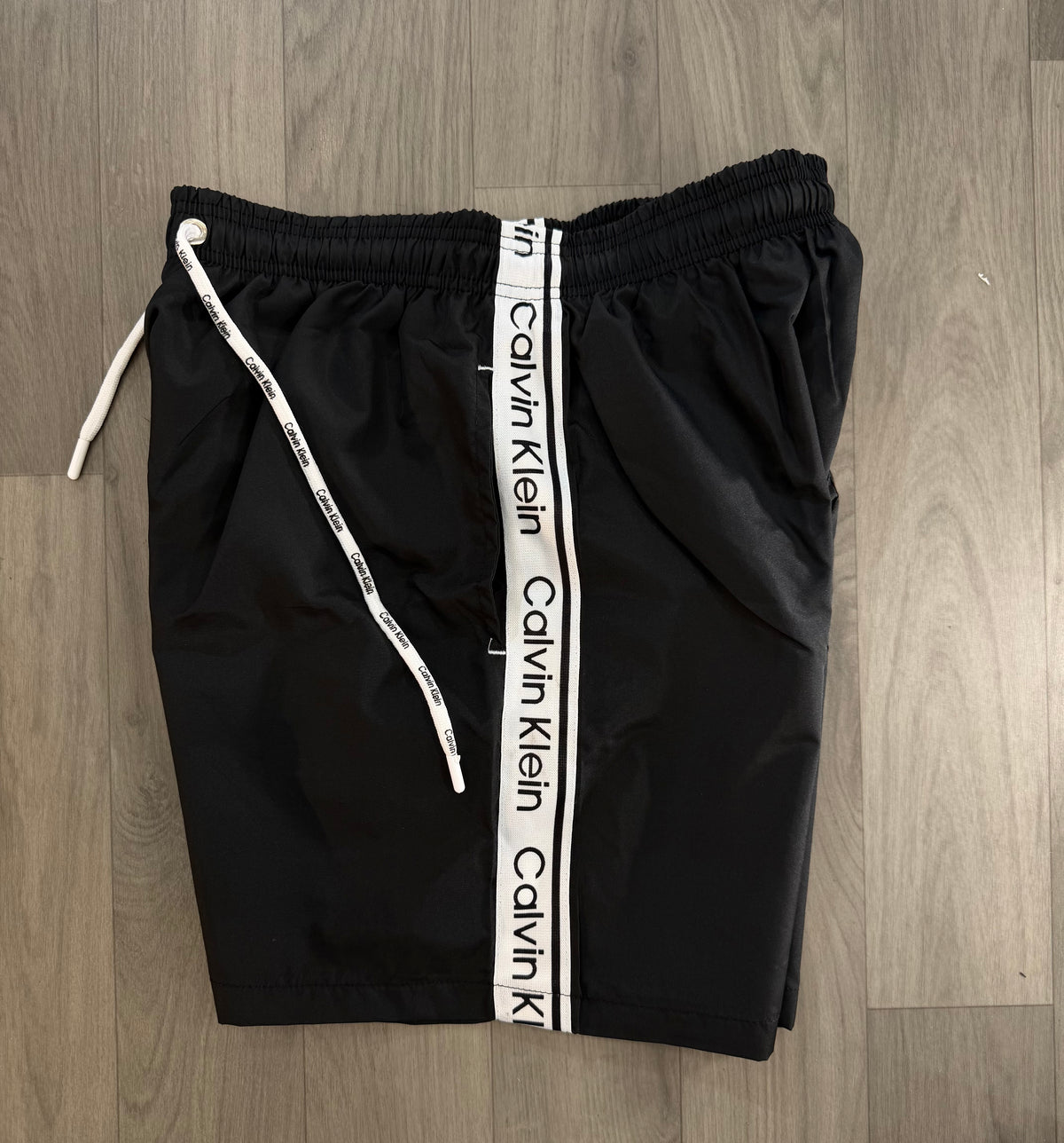 ΜΑΓΙΟ - CALVIN KLEIN