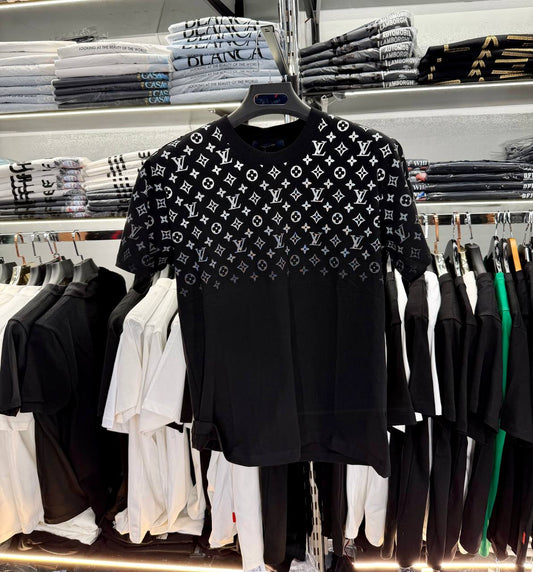 T-SHIRT - LOUIS VUITTON